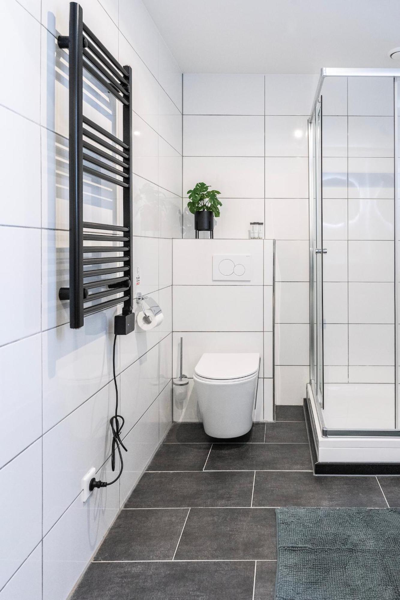 6-Bed Aircon House Diaz 60M2, Many Bedrooms Tilburg Exterior photo